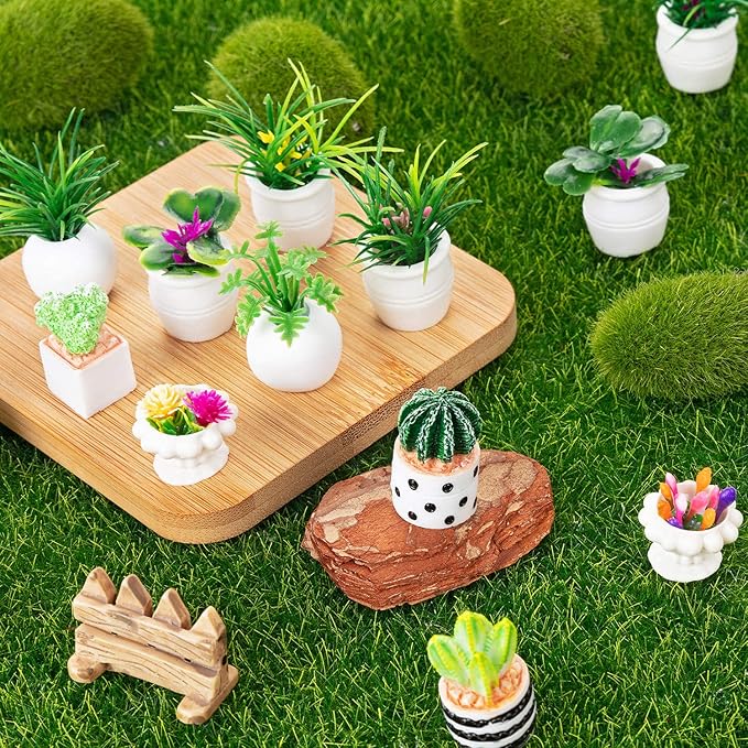 26Pcs Miniature Potted Plants, Mini Artificial Plants, 1:12 Scale Doll House Accessories, Suitable for Dollhouse Decoration, Christmas Birthday Present, DIY Handicrafts